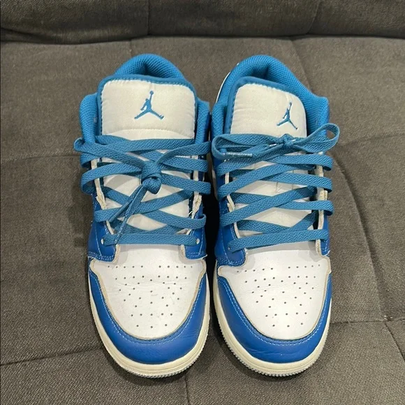 Air Jordan 1 Low SE size 7Y - Picture 1 of 6